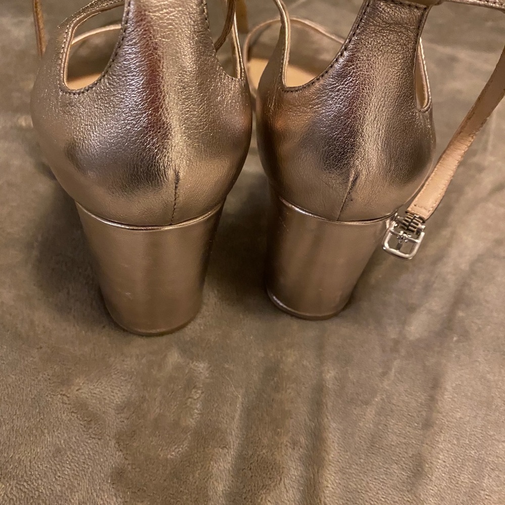 Like New Shoes - Picture 3 of 5